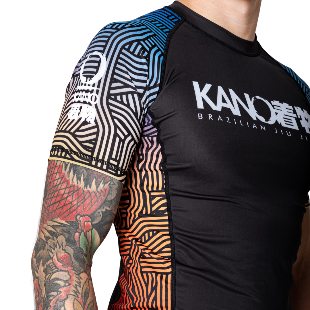 BJJ RASHGUARD CIRCUIT MANICHE CORTE